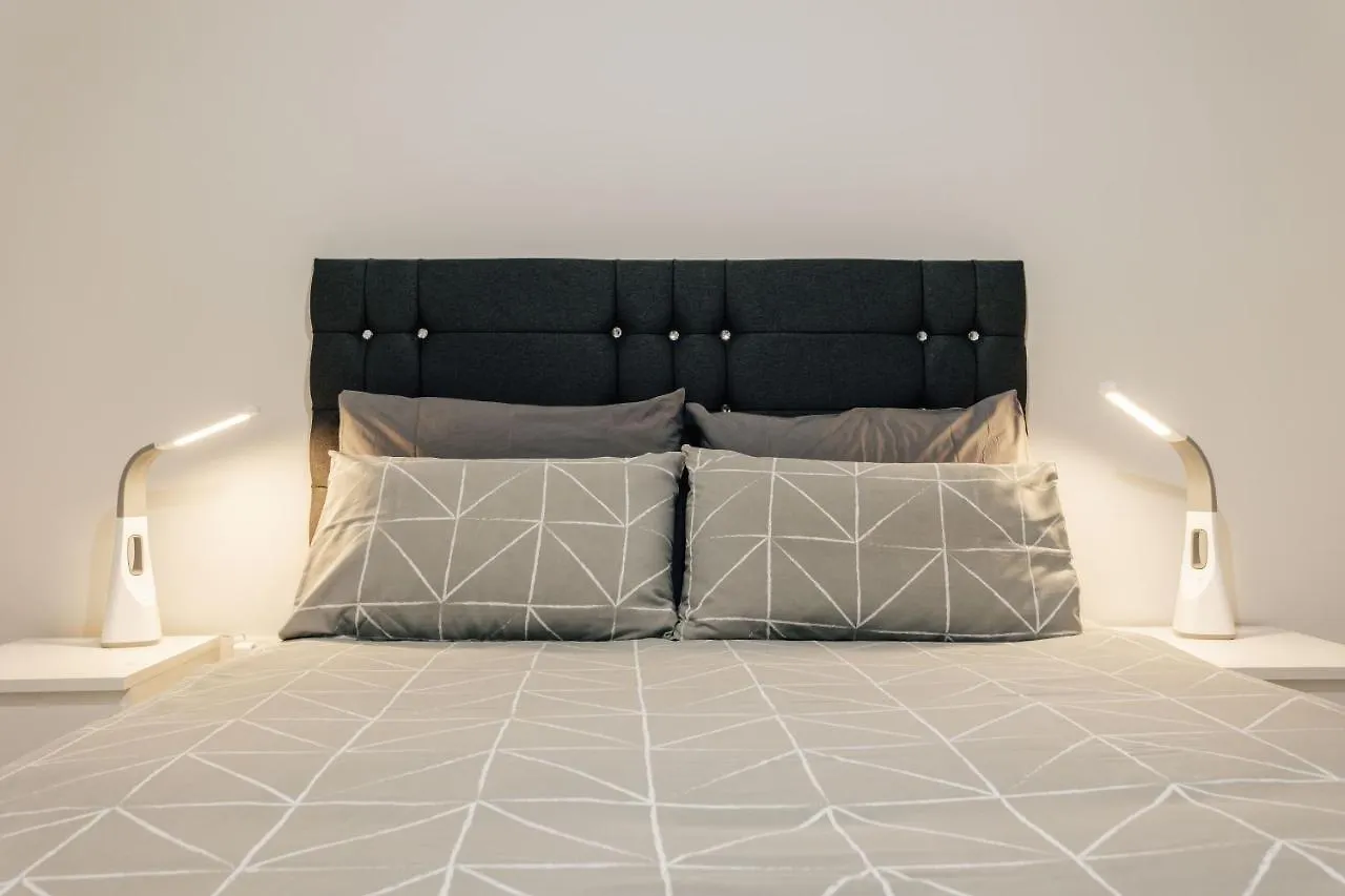 アパート Stunning 2 Bedroom Flat In Town ボーンマス